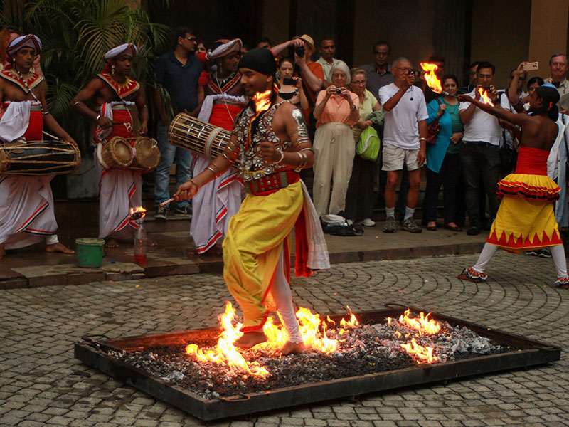 Best things to do in Kandy - Places to Visit in Kandy - Attractions in Kandy - Top Things to do in Kandy - Kandy experiences - Leisure places in Kandy - Temple of the tooth kandy - Village walks in Kandy - cooking demonstration in kandy