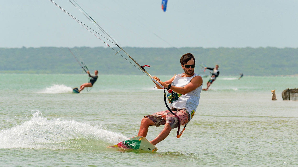 kitesurfing lanka - kitesurfing spots in sri lanka - Kalpitiya kitesurfing - visiting places in kalpitiya