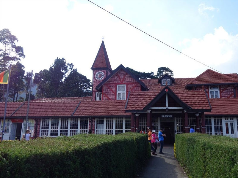 The Post office, Nuwara Eliya - Post Office in Nuwara Eliya, Sri Lanka - Nuwara Eliya Post Office - Part of Nuwara Eliya post office