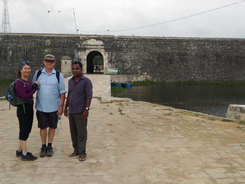 Explore Jaffna by cycles with a villager followed by a home cooked authentic Jaffna meal, Authentic Jaffna meal in Sri Lanka, Authentic meal in Sri Lanka, Authentic Experience Sri Lanka, Jaffna Tours Sri Lanka, Authentic Tours Jaffna