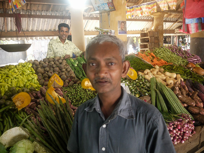 Sri Lanka cooking demonstration, Sri Lanka food tours, Learn how to cook a Sri Lankan meal, Sri Lanka Cooking Lesson Trip in Galle, Sri Lanka food and cooking demontration in Galle, Market tours in Galle