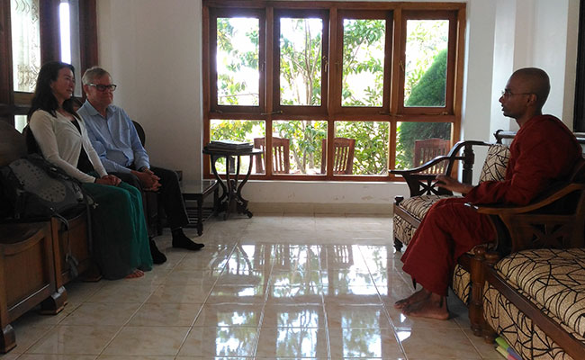 Meet with a Buddhist Monk - Bandarawela Monastery